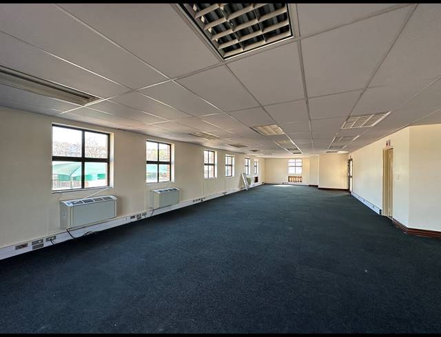 175M² OFFICE TO LET IN HIGHVELD TECHNOPARK